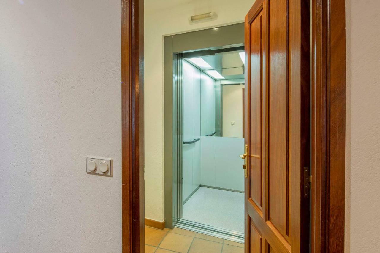 Apartamento Francesc Samso Girona Bagian luar foto
