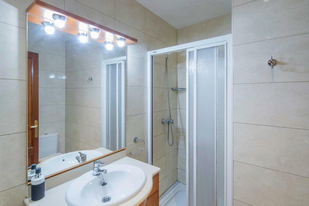 Apartamento Francesc Samso Girona Bagian luar foto