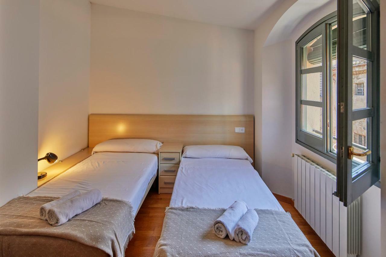 Apartamento Francesc Samso Girona Bagian luar foto